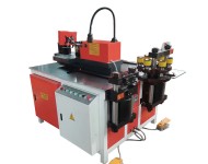 數(shù)控轉(zhuǎn)塔開(kāi)式母線加工機(jī)